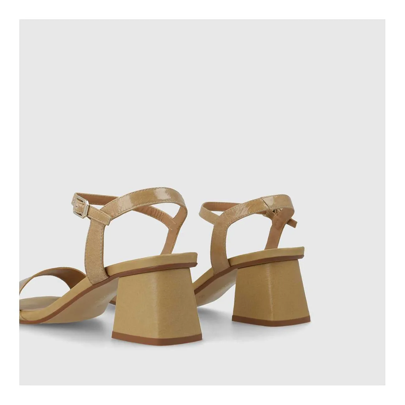 sandalias_marrones_milx_2.webp Mujer LODI Sandalias^Sandalias Marrones Mil4376-X